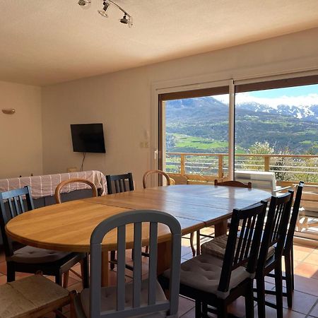 Gite Confort 15 Couchages, Vue Panoramique Montagne Hautes Alpes, Terrasses Embrun Bagian luar foto