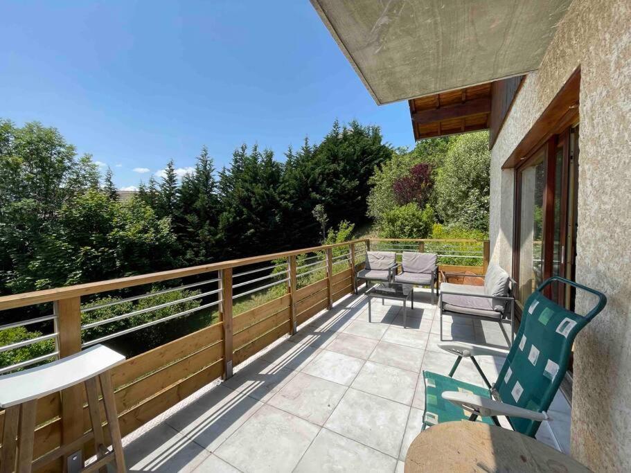 Gite Confort 15 Couchages, Vue Panoramique Montagne Hautes Alpes, Terrasses Embrun Bagian luar foto