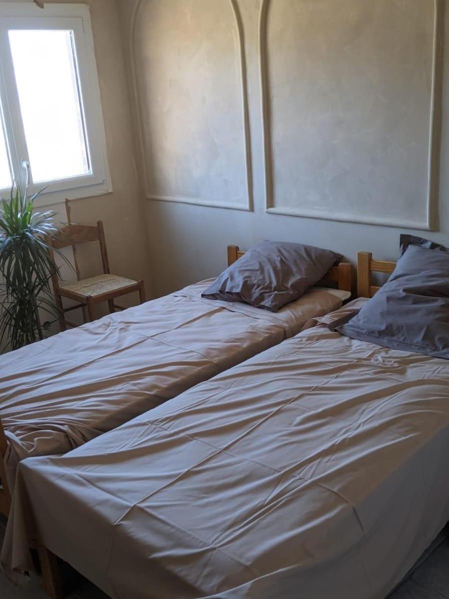 Gite Confort 15 Couchages, Vue Panoramique Montagne Hautes Alpes, Terrasses Embrun Bagian luar foto